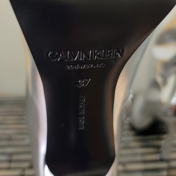 Calvin Klein 205W39NYC Windora Silver Lace Up Heel - Picture 9 of 9